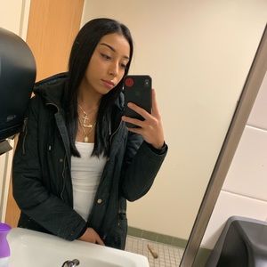 Meet your Posher, Hazel